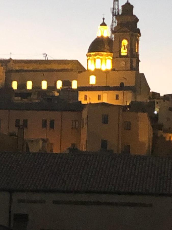 Attico Da Rosa Con Vista Spettacolare A 360 Gradi Apartamento Caltagirone Exterior foto