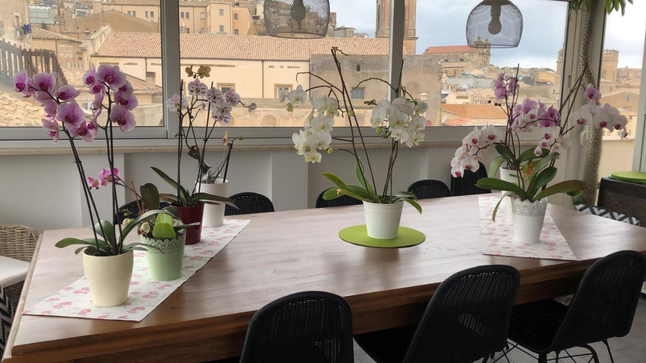 Attico Da Rosa Con Vista Spettacolare A 360 Gradi Apartamento Caltagirone Exterior foto