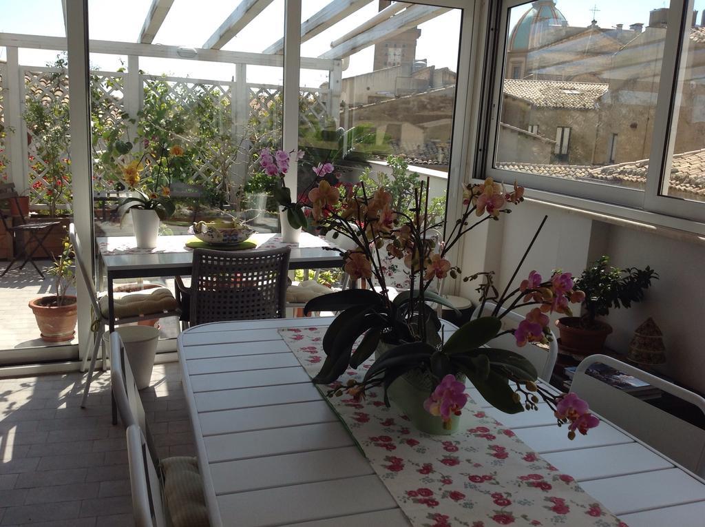 Attico Da Rosa Con Vista Spettacolare A 360 Gradi Apartamento Caltagirone Exterior foto